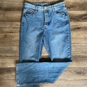Old Navy Extra High Rise Kicker Boot Cut Light Wash Button Fly
